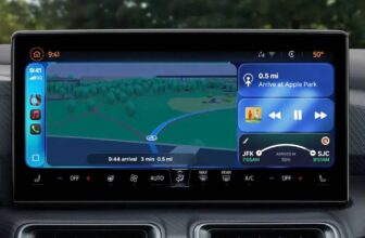 Why automobile makers dropping Apple CarPlay and Android Auto is perhaps  factor